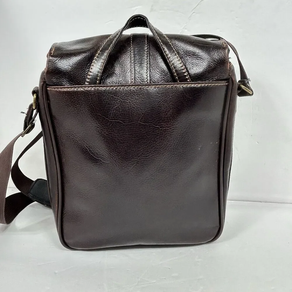 Wilson Leather Messenger Bag Brown Crossbody Tablet Snap Adjustable Pockets